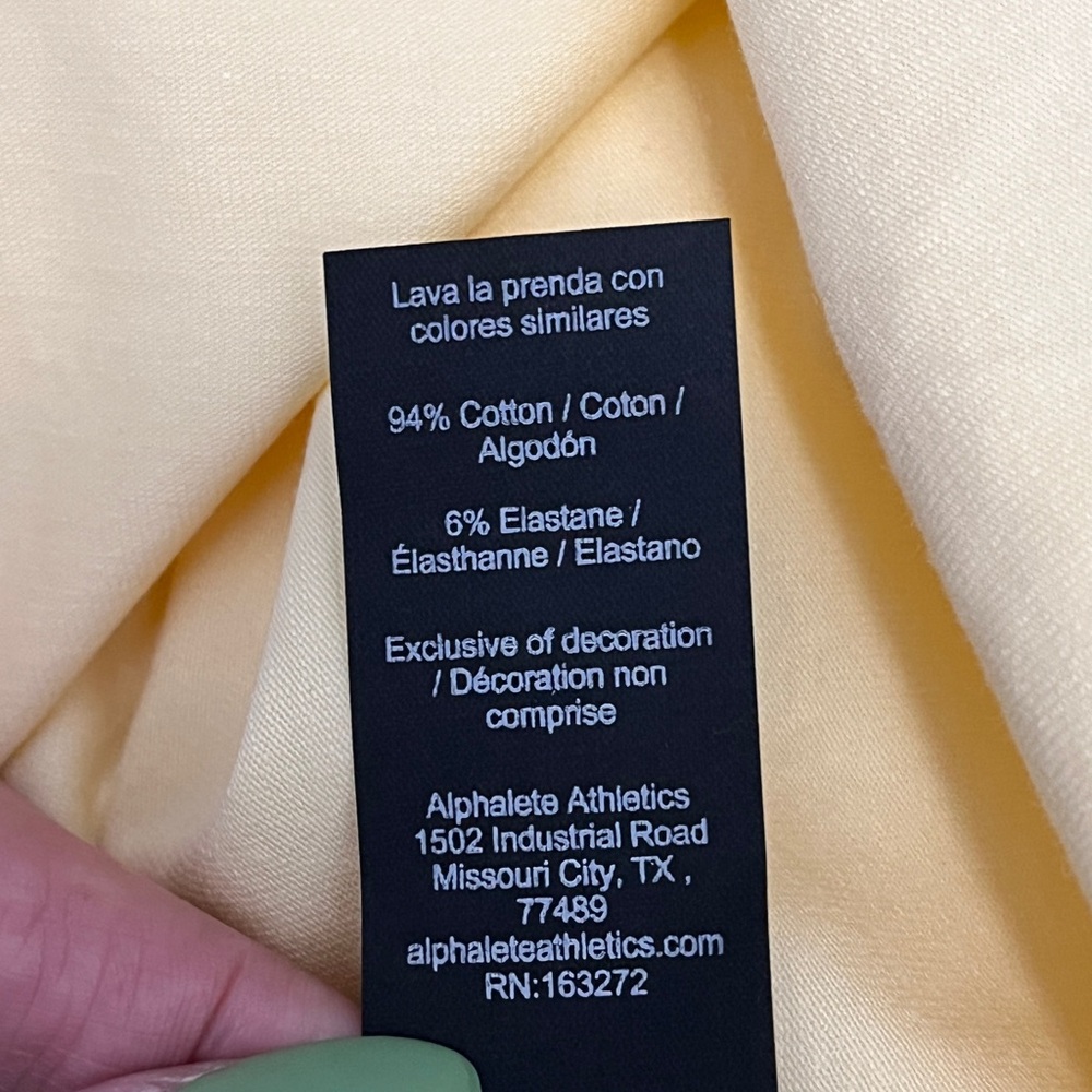 Alphalete Men's Butter Soft Performance Fit Baby Yellow Long Sleeve Shirt XL - Picture 8 of 8